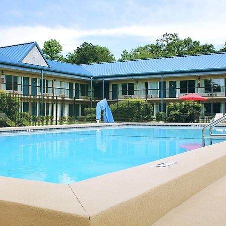 Residence Hub Inn And Suites Marianna Kültér fotó