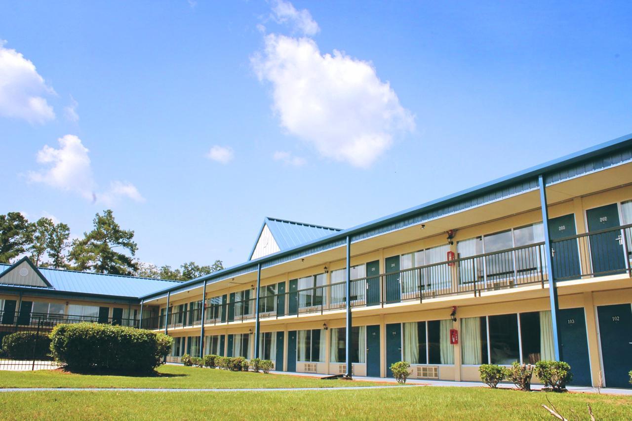 Residence Hub Inn And Suites Marianna Kültér fotó